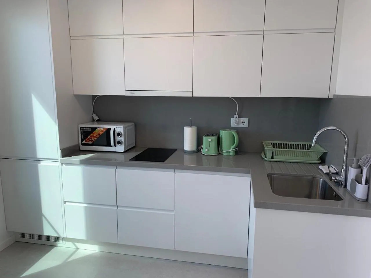 아파트호텔 Villa Helena Amber Apartment 카니코