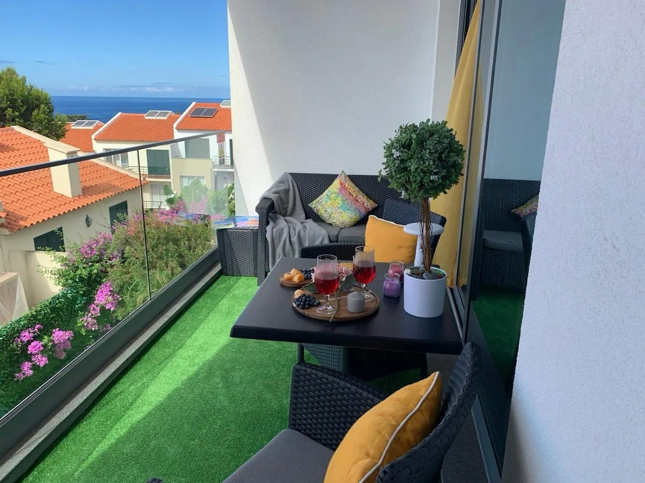 아파트호텔 Villa Helena Amber Apartment 카니코