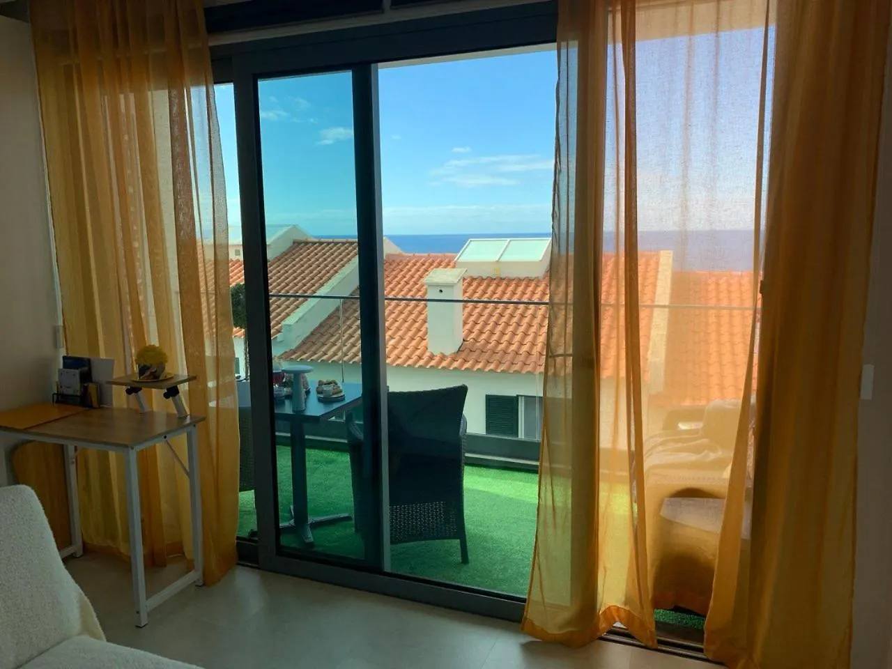 Villa Helena Amber Apartment 카니코 0*,  포르투갈